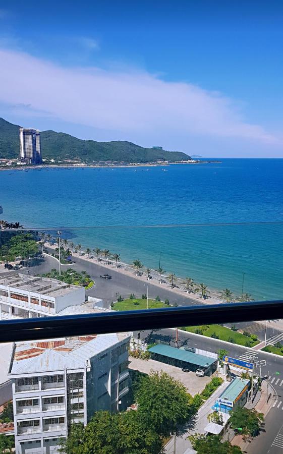 Beachfront Scenia Bay Apartment Nha Trang Exterior photo