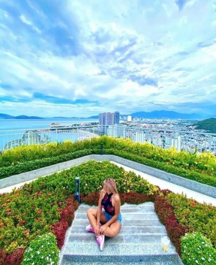 Beachfront Scenia Bay Apartment Nha Trang Exterior photo