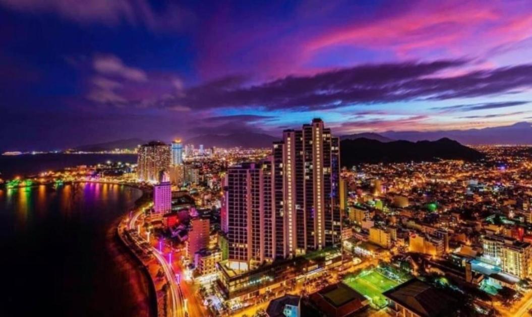 Beachfront Scenia Bay Apartment Nha Trang Exterior photo
