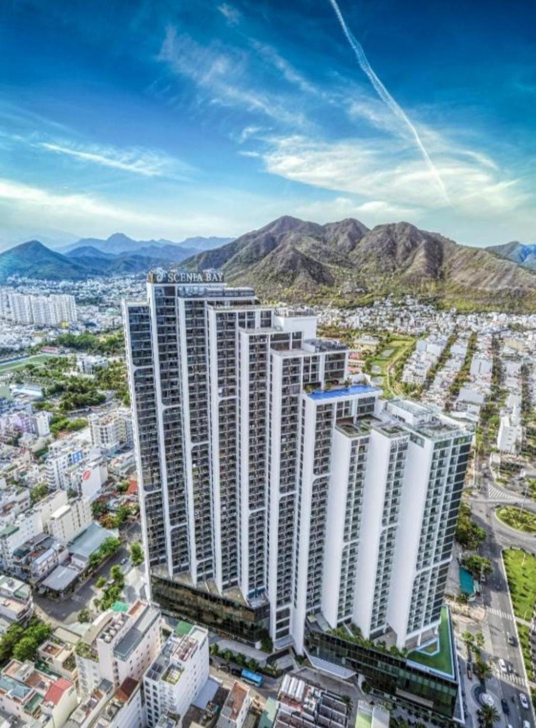 Beachfront Scenia Bay Apartment Nha Trang Exterior photo